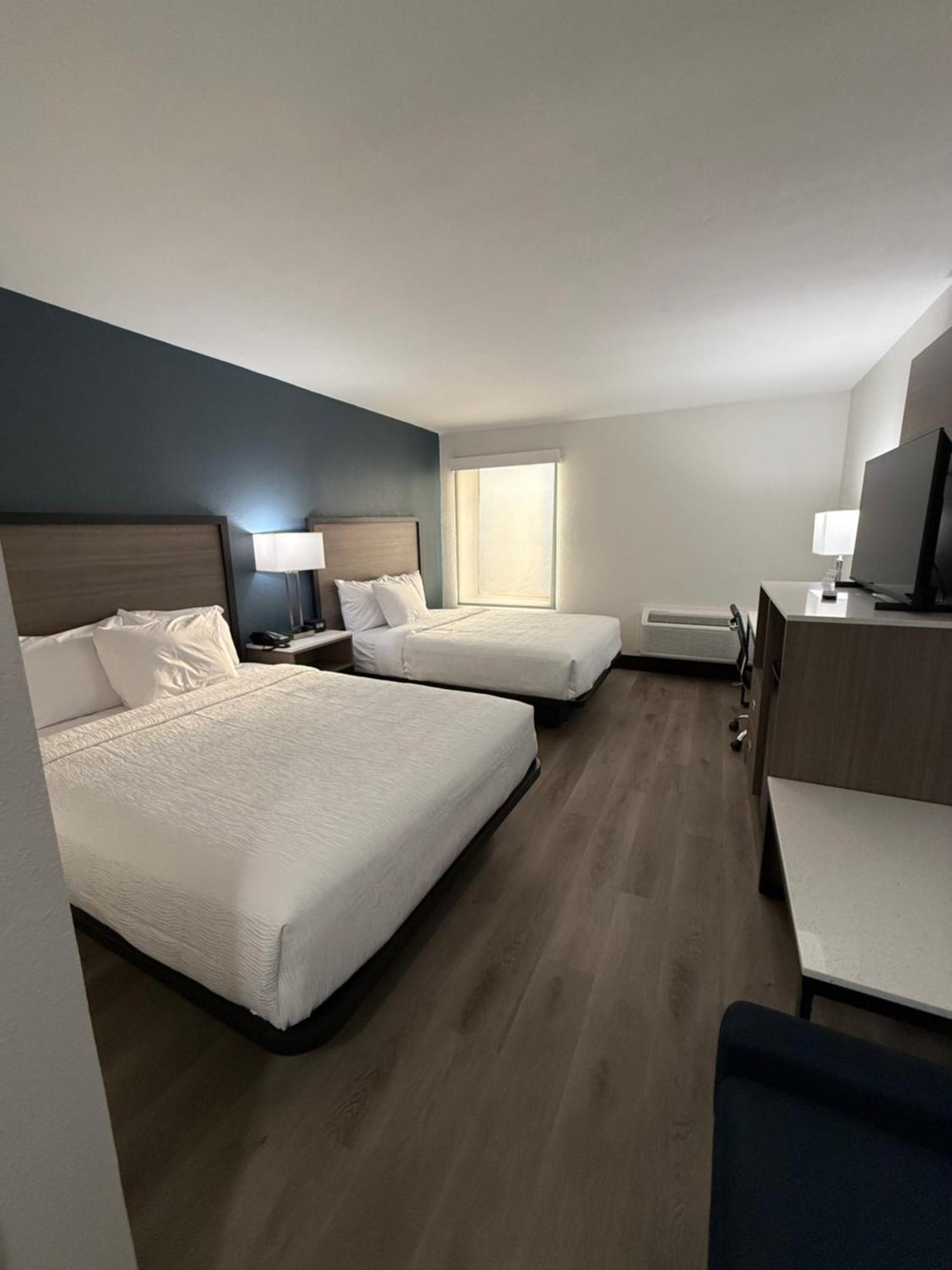 Baymont By Wyndham Batavia - Darien Lake Esterno foto