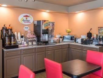 Baymont By Wyndham Batavia - Darien Lake Ristorante foto